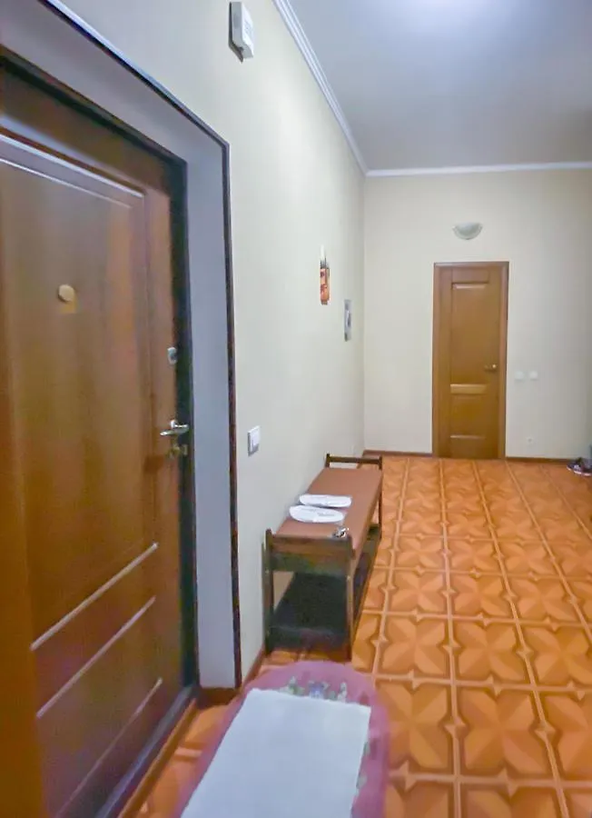 Rent Kiev Apartment 2 min metro Chernihivska