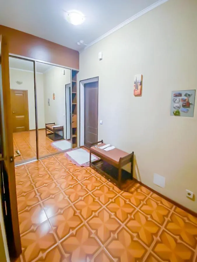 Rent Kiev Apartment 2 min metro Chernihivska