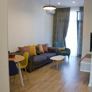 https://golden-view-luxury-sameba.alltbilisihotels.com