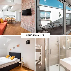 https://rehorova-apartments.praguehotelsweb.com