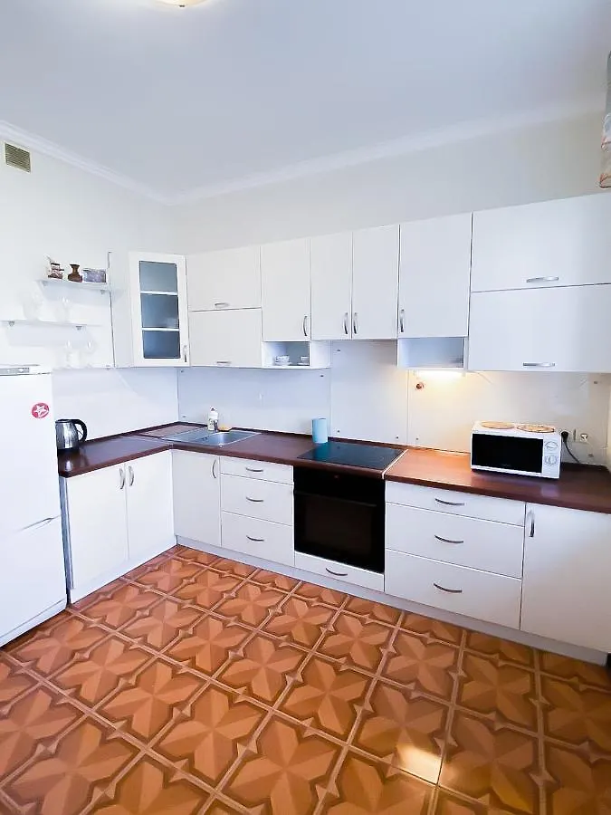 Rent Kiev Apartment 2 Min Metro Chernihivska 0*,  Ucrânia